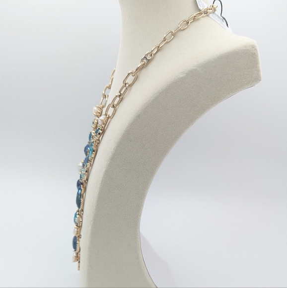 White House Black Market Blue Stone & Shell Statement Necklace NEW - Picture 4 of 8